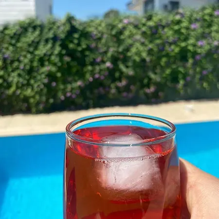 Enjoy לינה וארוחת בוקר