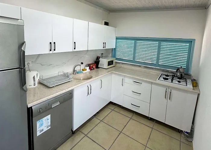 Bed & Breakfast Enjoy 2*