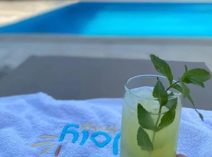 Enjoy Pansiyon B&B 2*