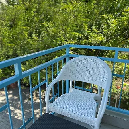 Enjoy Bed and Breakfast 2*