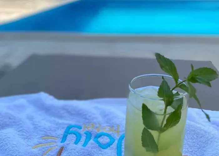 Enjoy Pansiyon לינה וארוחת בוקר